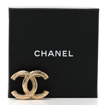 Chanel Metal Quilted CC Brooch Light Gold 5 of 5