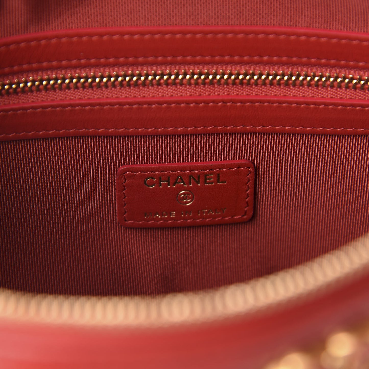 Goatskin Quilted Large 19 Cosmetic Case Red