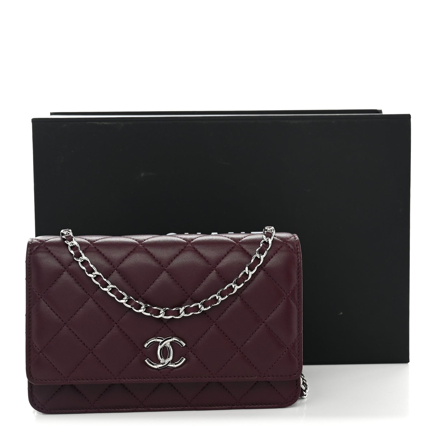 Lambskin Quilted Enamel CC Wallet On Chain WOC Burgundy