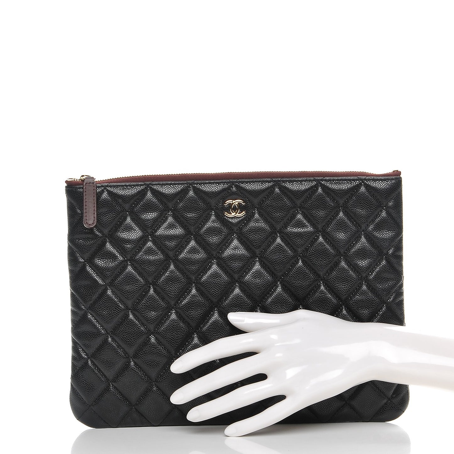 Caviar Quilted Medium Cosmetic Case Black