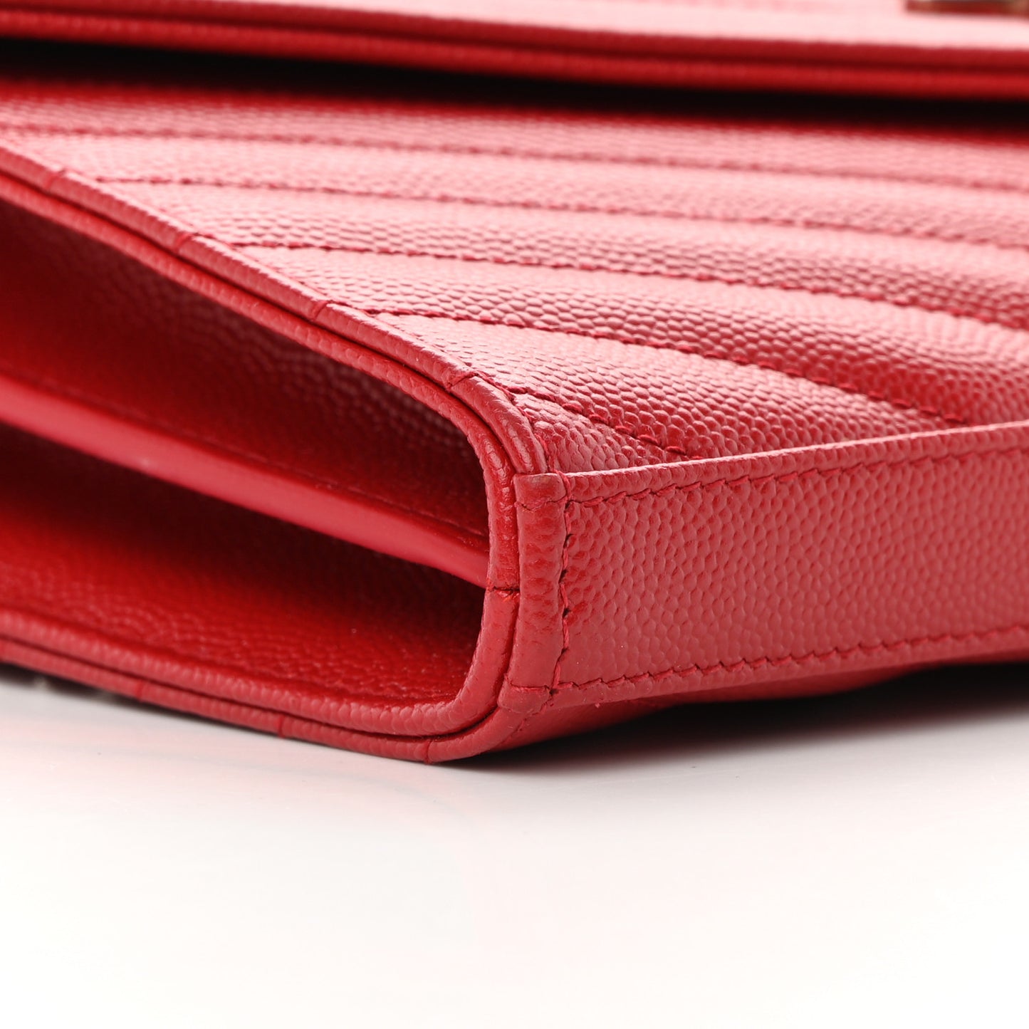 Grain De Poudre Matelasse Chevron Monogram Chain Wallet Red