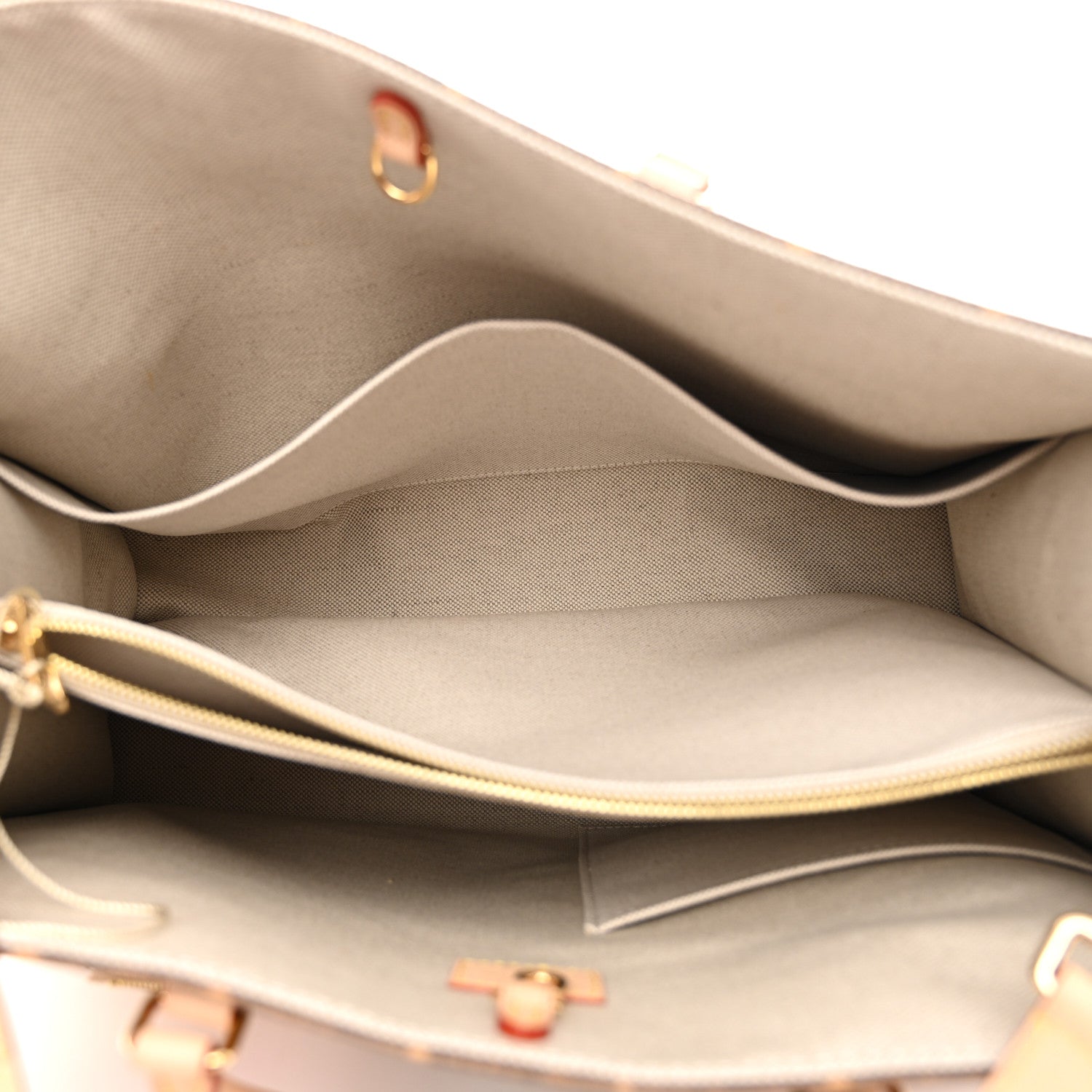 Louis Vuitton Monogram Flight Mode Onthego Voyage 5 of 9