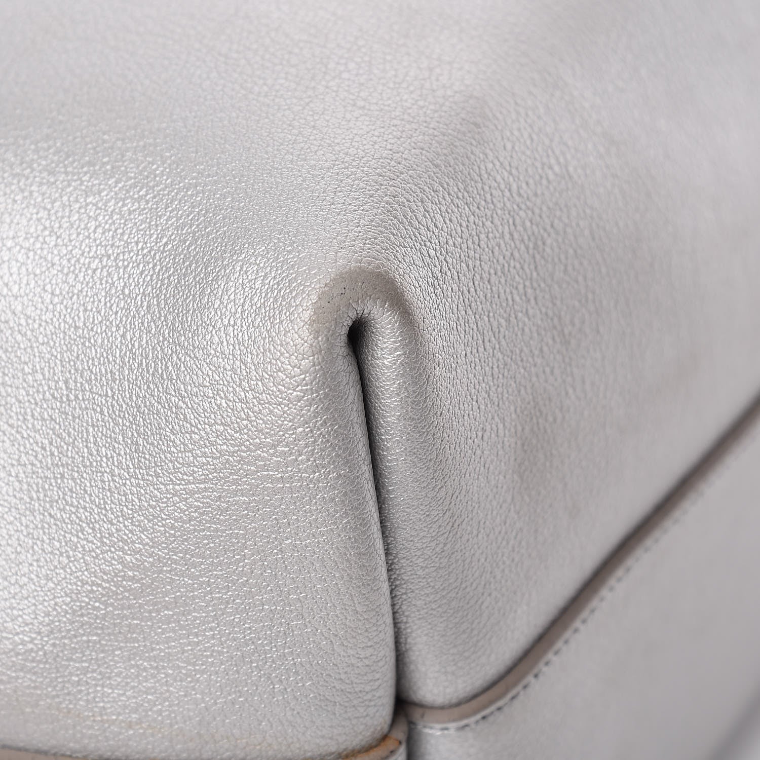 Saint Laurent Metallic Calfskin Large Shopping Tote Silver 15 of 16