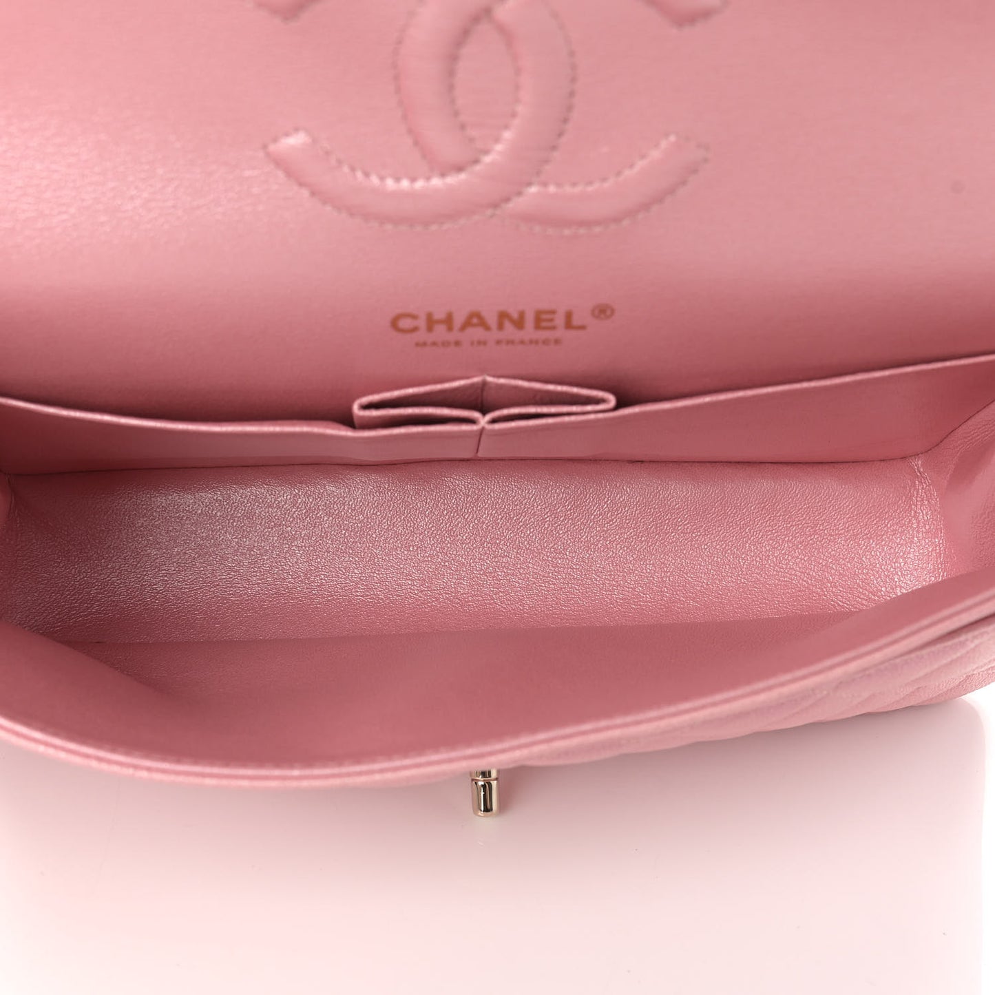 Iridescent Caviar Quilted Medium Double Flap Rose Pink