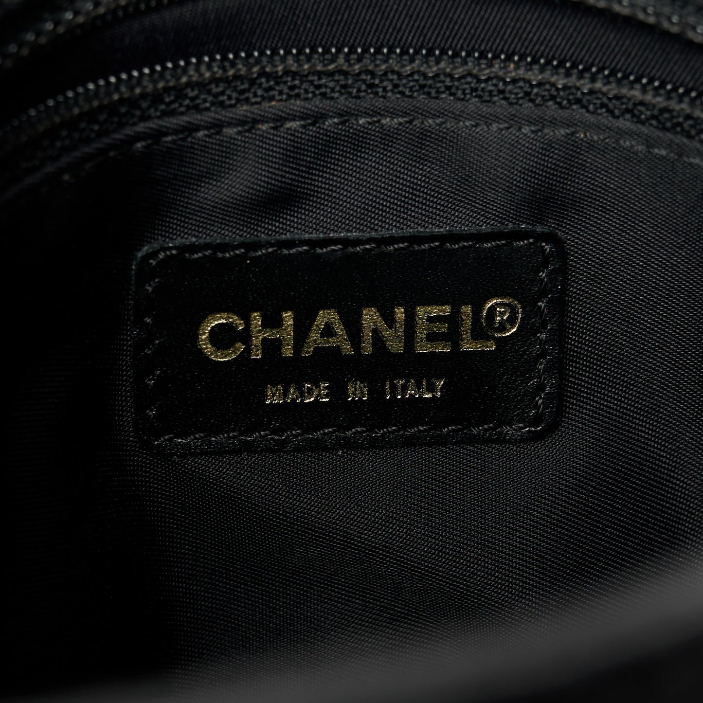 Nylon Travel Hobo Black