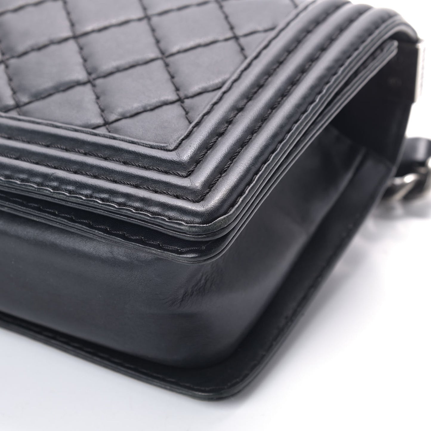 Calfskin Quilted Medium Boy Flap Black