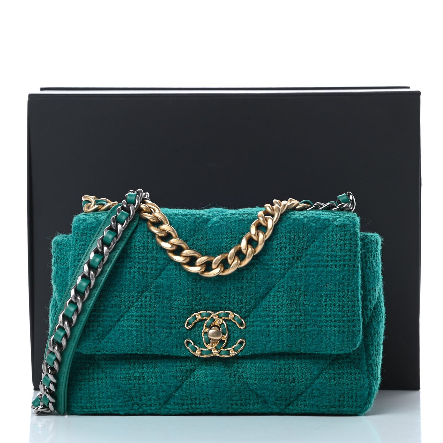 Tweed Quilted Medium Chanel 19 Flap Green