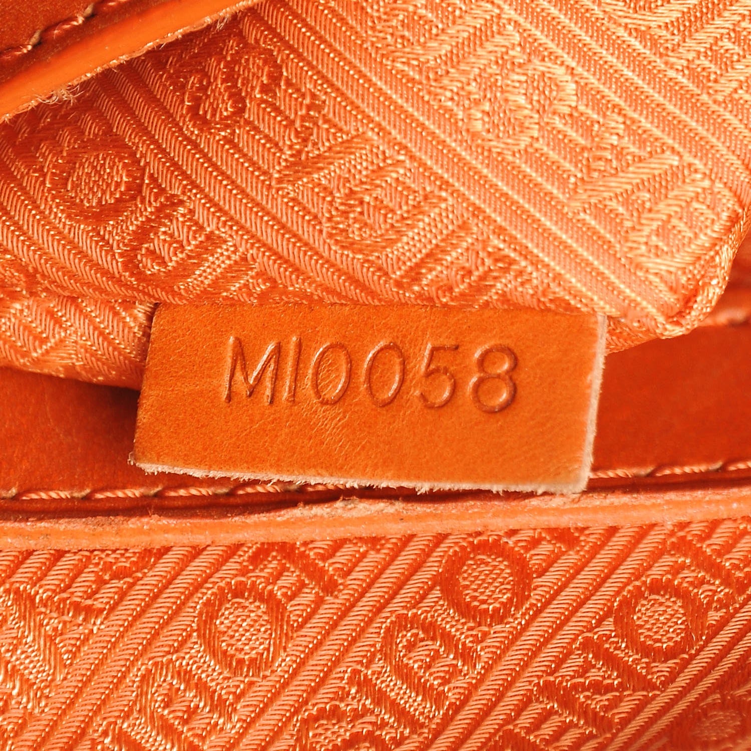 Louis Vuitton Monogram Pulp Defile Weekender PM Rose 7 of 13
