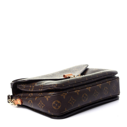 Louis Vuitton Monogram Pochette Metis 4 of 12