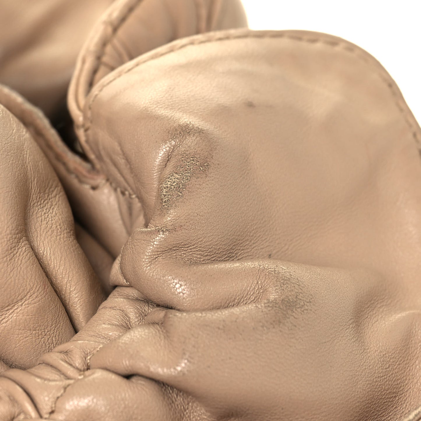 Lambskin Cannage Medium Le Trente Tote Beige