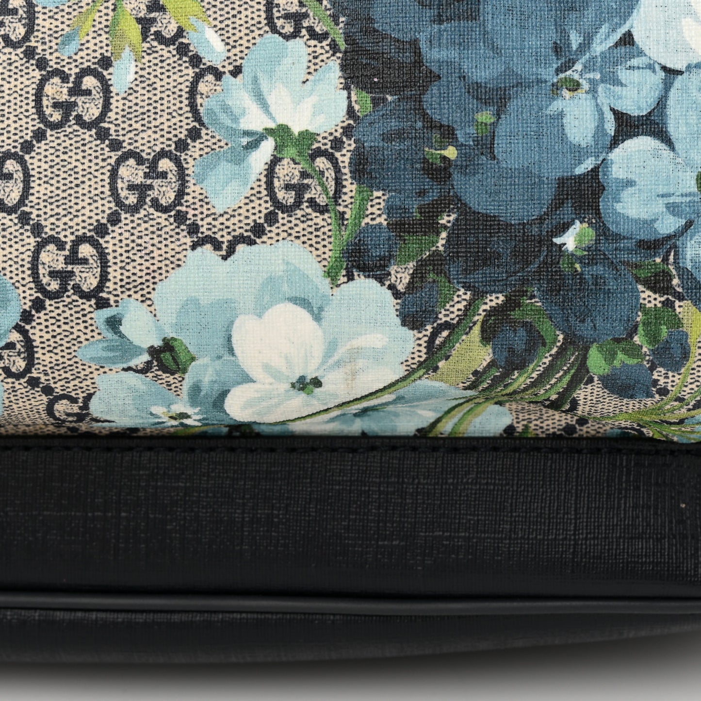 GG Supreme Monogram Blooms Medium Day Backpack Beige Blue Navy