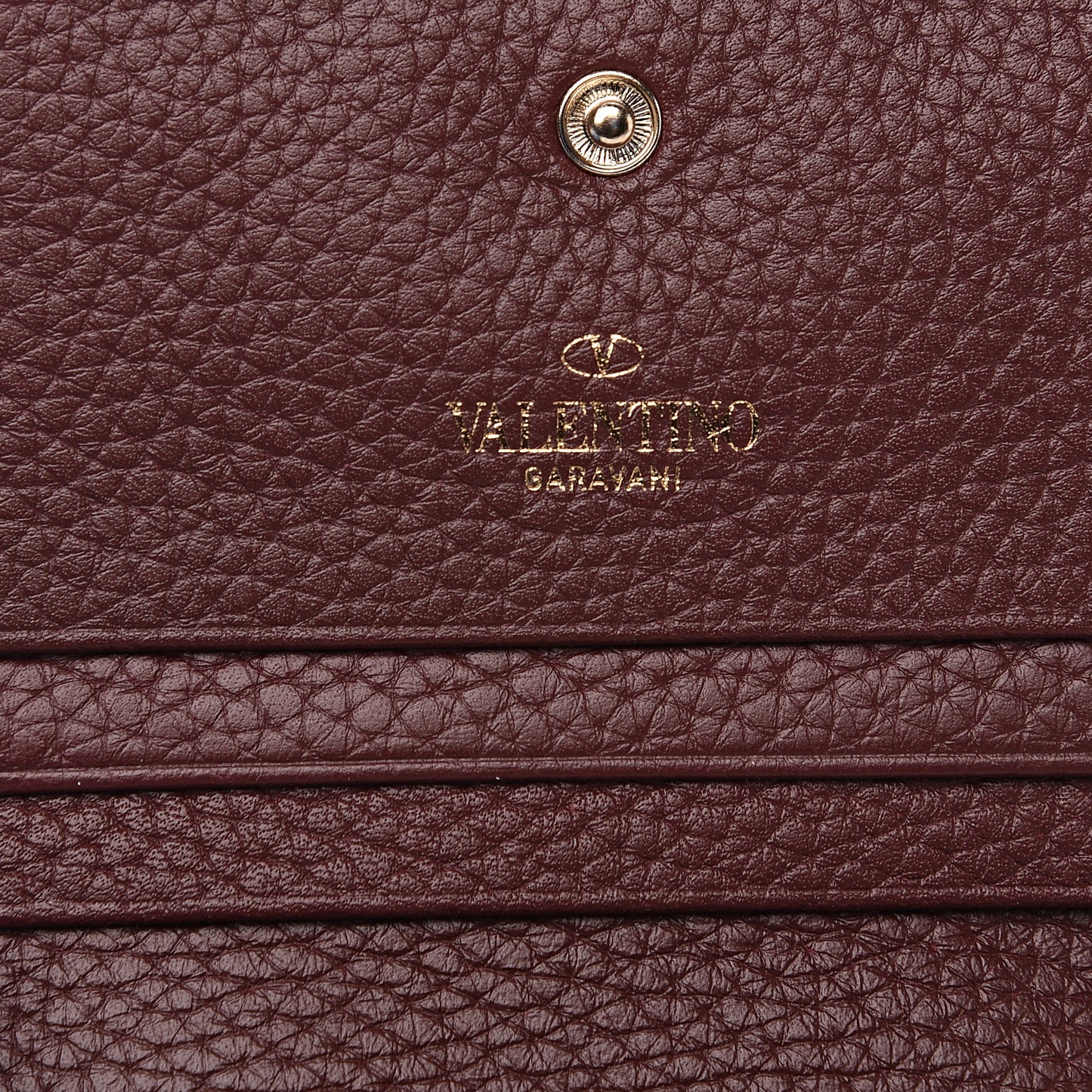 Pebbled Calfskin Rockstud French Flap Wallet Rubin