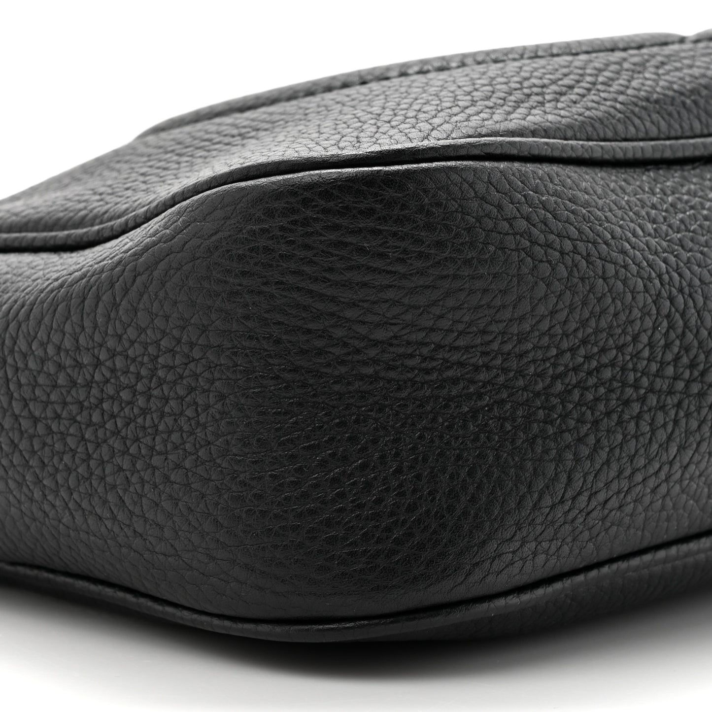 Pebbled Calfskin Small Soho Disco Bag Black