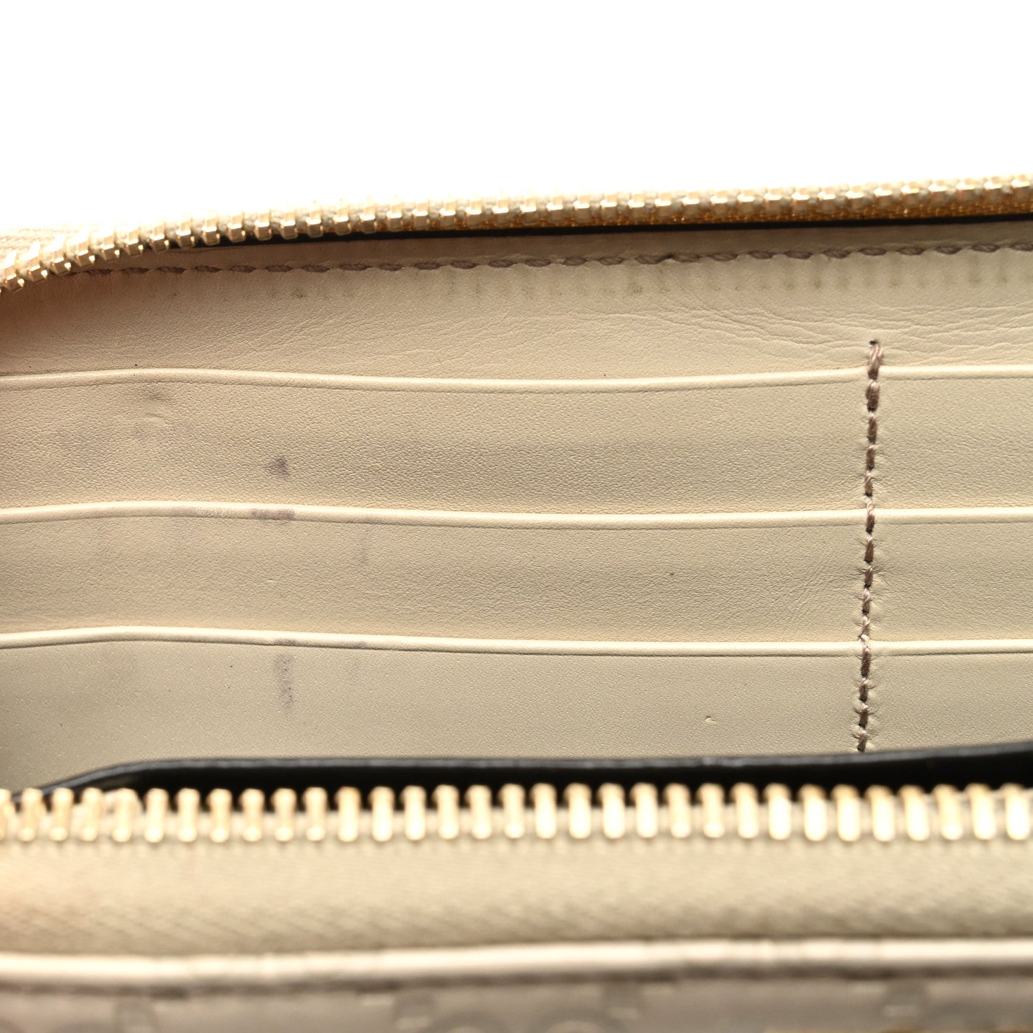 Gucci Guccissima Margaux Calfskin Metal Bar Zip Around Wallet White 8 of 14
