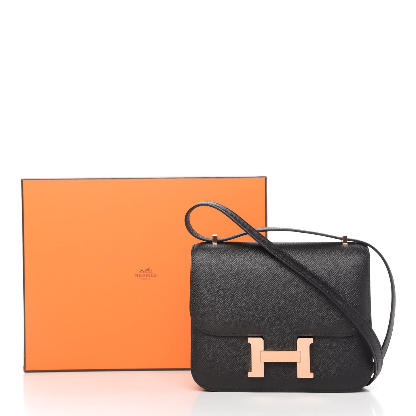 Epsom Constance 18 Black