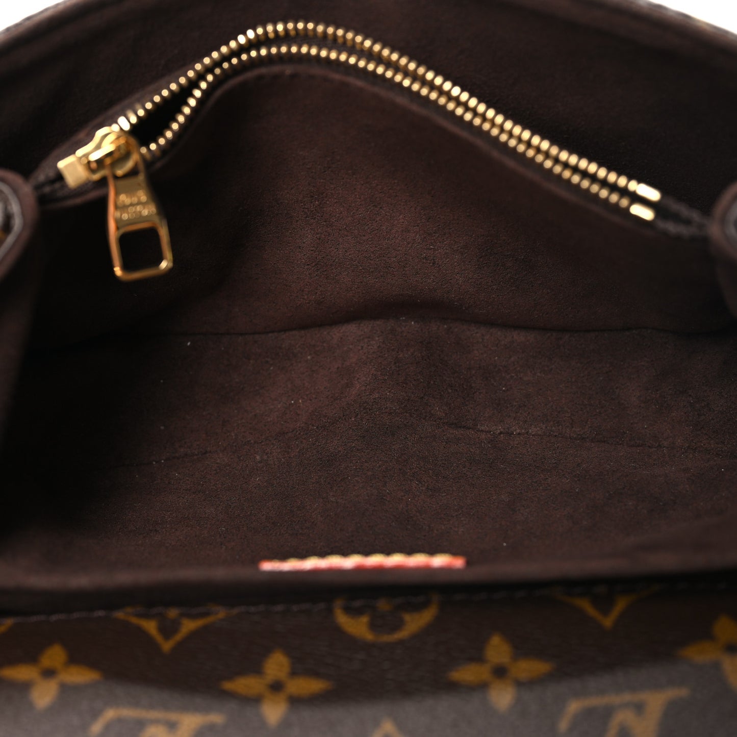 Monogram Pochette Metis East West