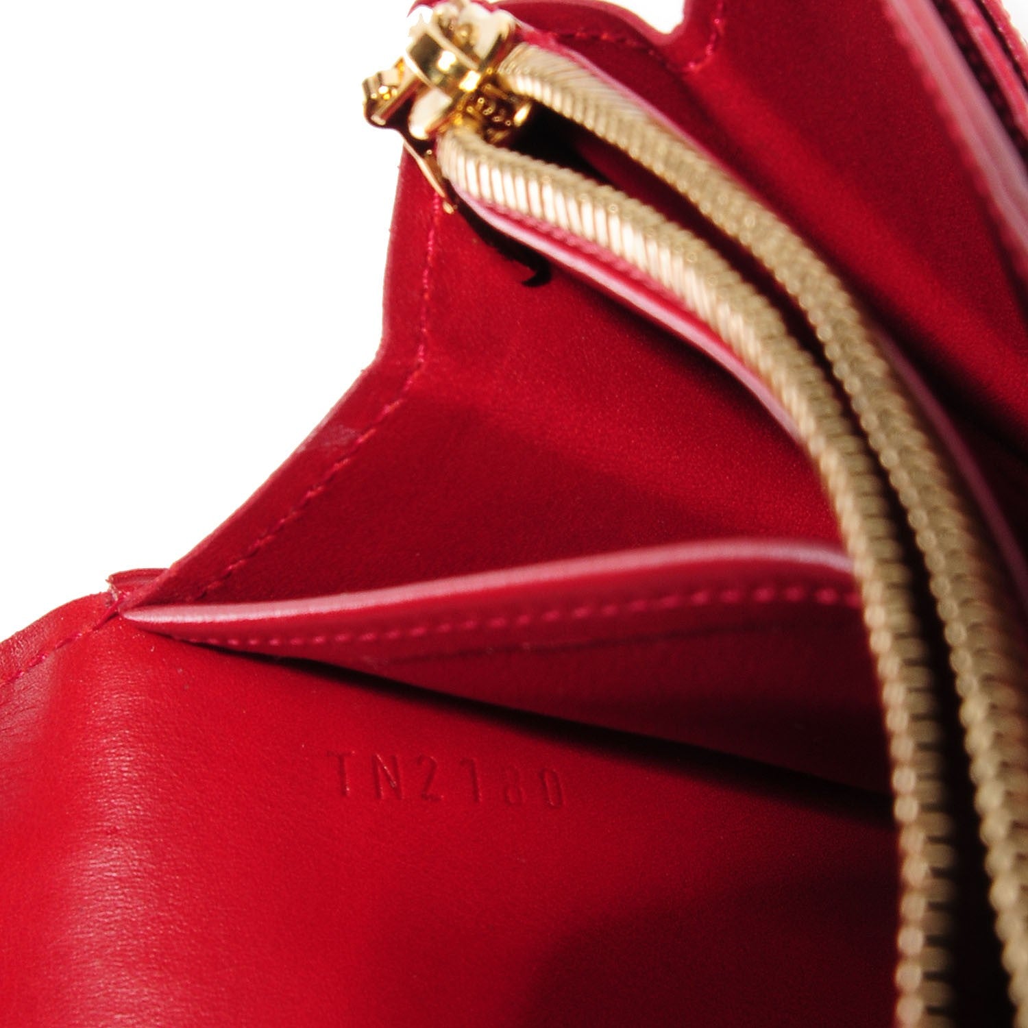 Louis Vuitton Vernis Sarah Wallet Pomme D'Amour 8 of 8