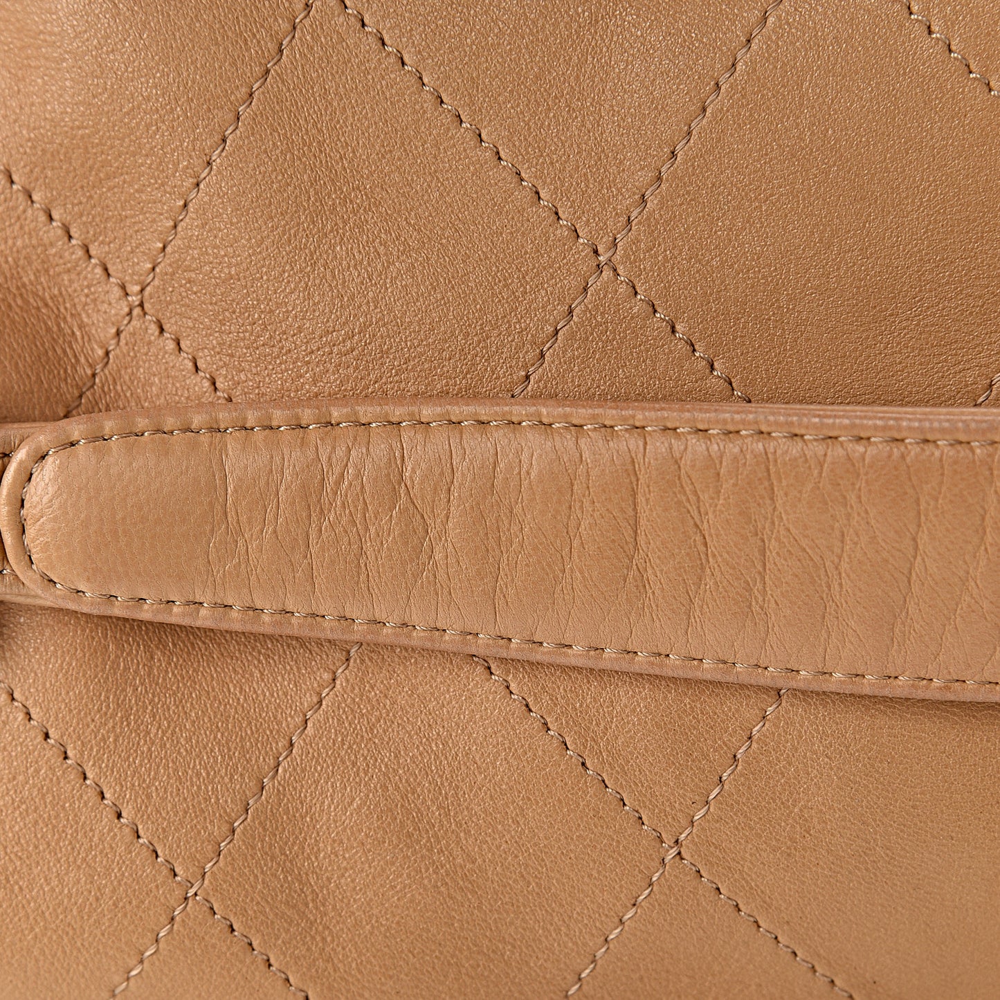 Lambskin Stitched Medium Ultimate Soft Tote Beige