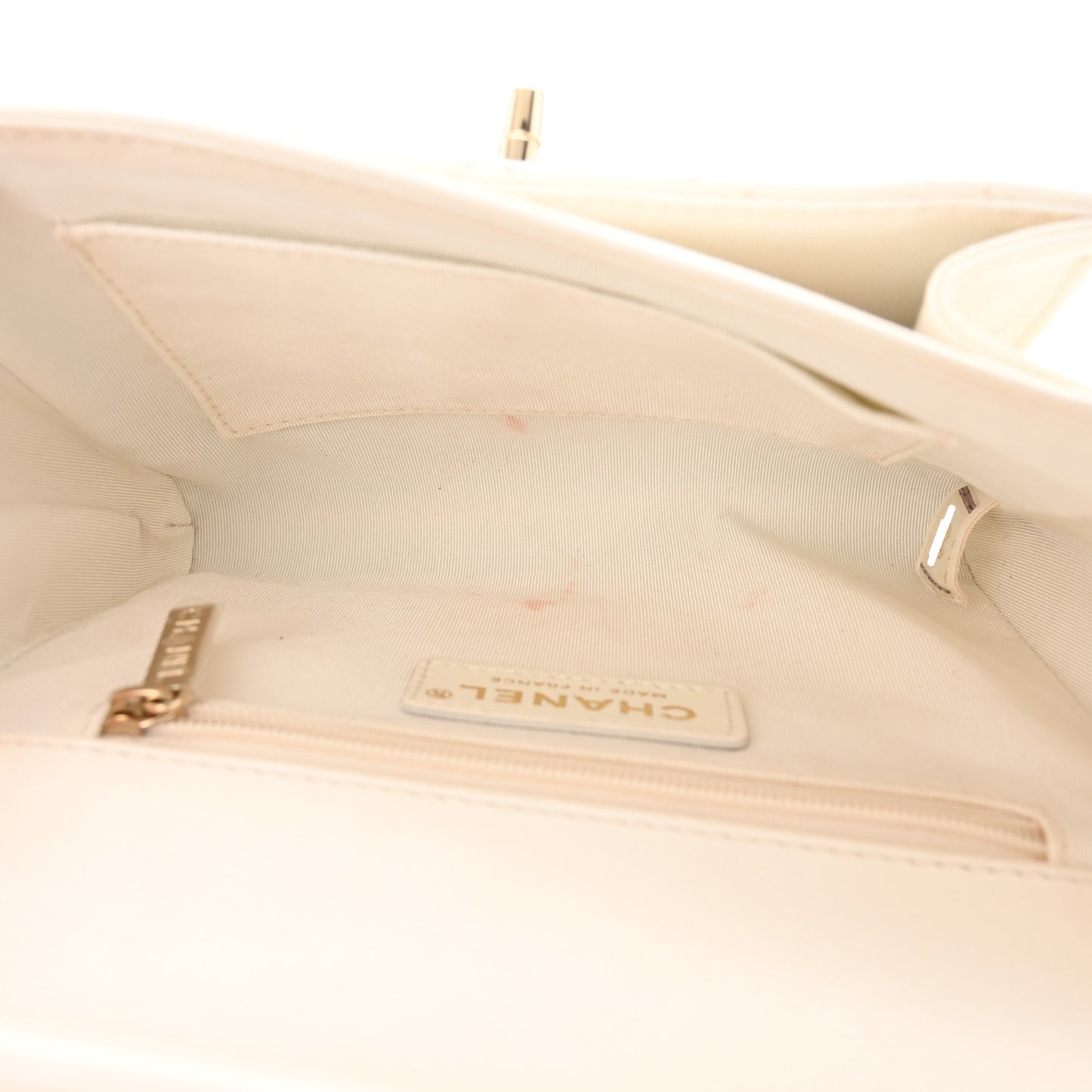 Calfskin Quilted Smart Pocket Crossbody Bag White