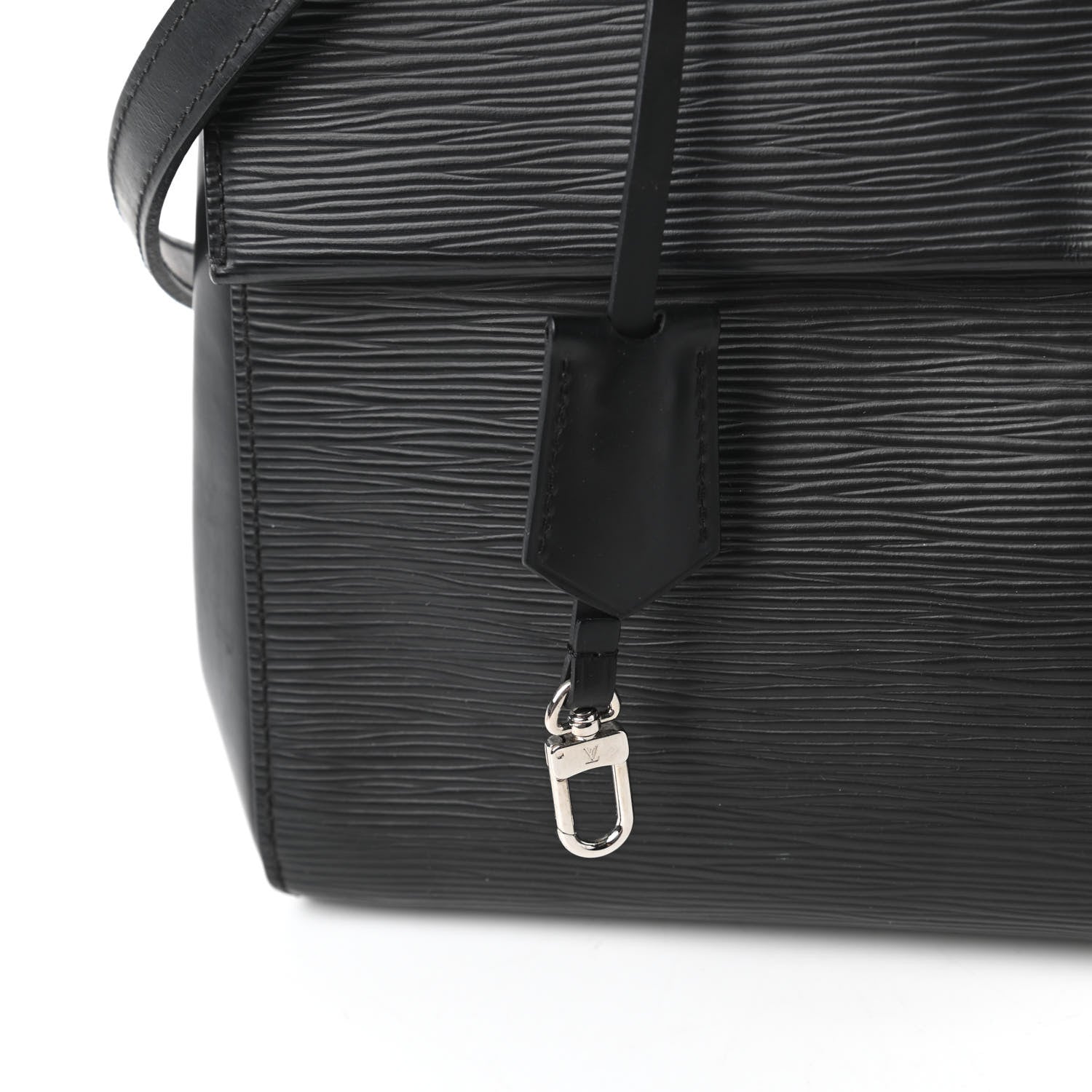 Louis Vuitton Epi Cluny MM Black 12 of 12