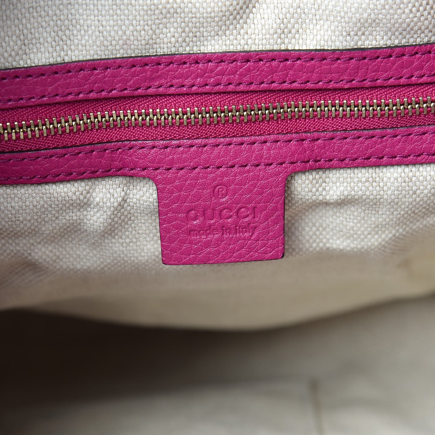 Cellarius Calfskin Medium Soho Chain Shoulder Bag Bright Bouganville