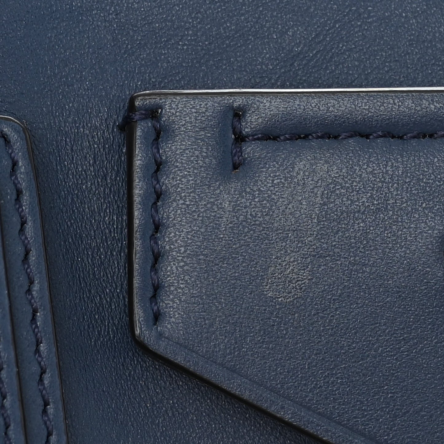 Smooth Calfskin Medium Soft Antigona Midnight