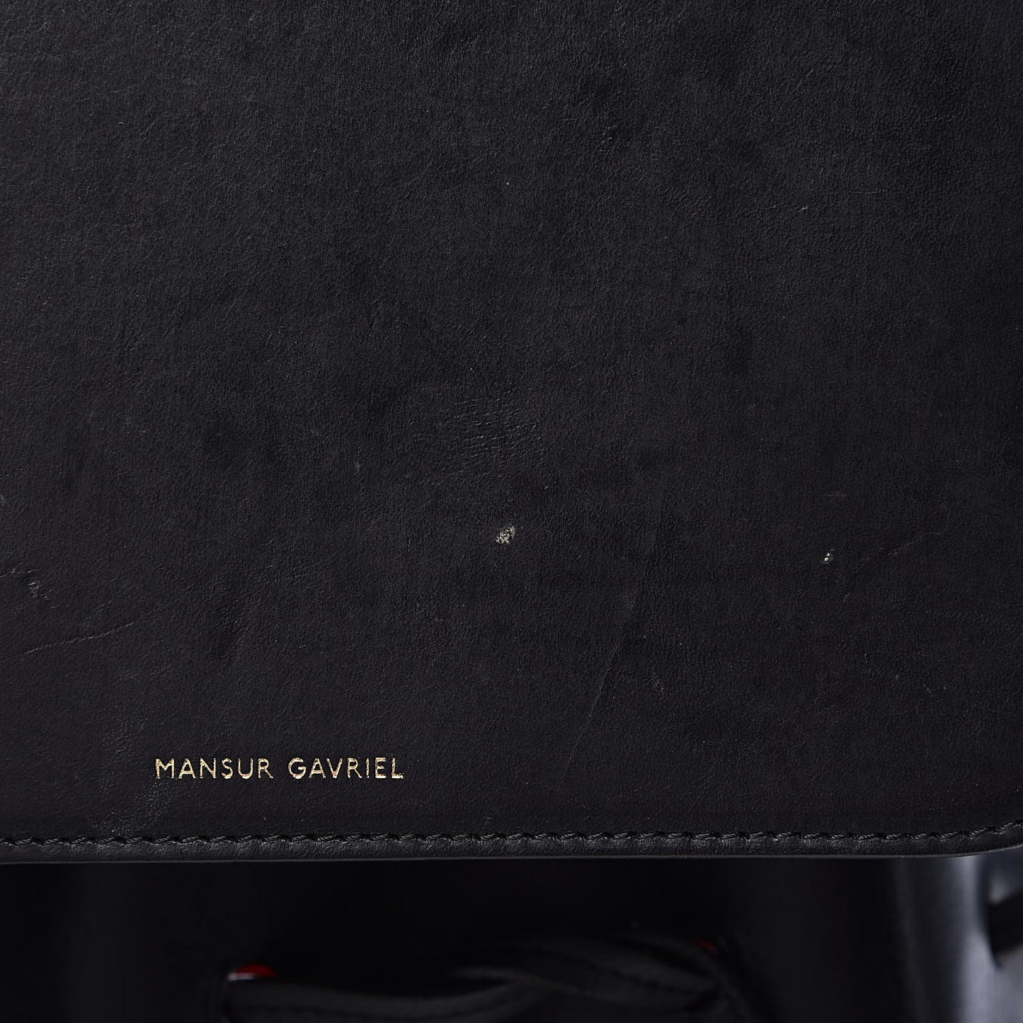 Vegetable Tanned Calfskin Bucket Bag Black Flamma
