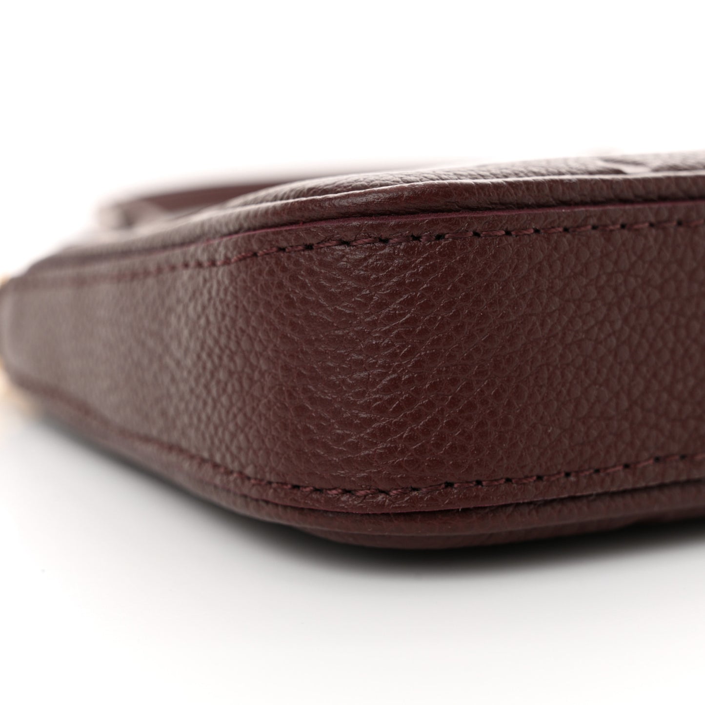 Empreinte Easy Pouch On Strap Wine