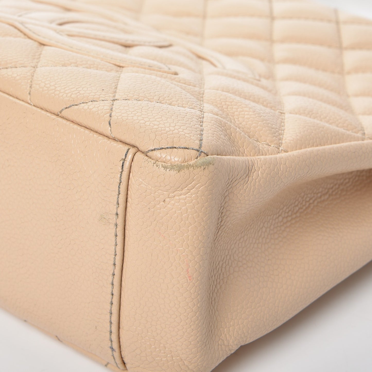 Caviar Quilted Petit Shopping Tote PST Beige Clair