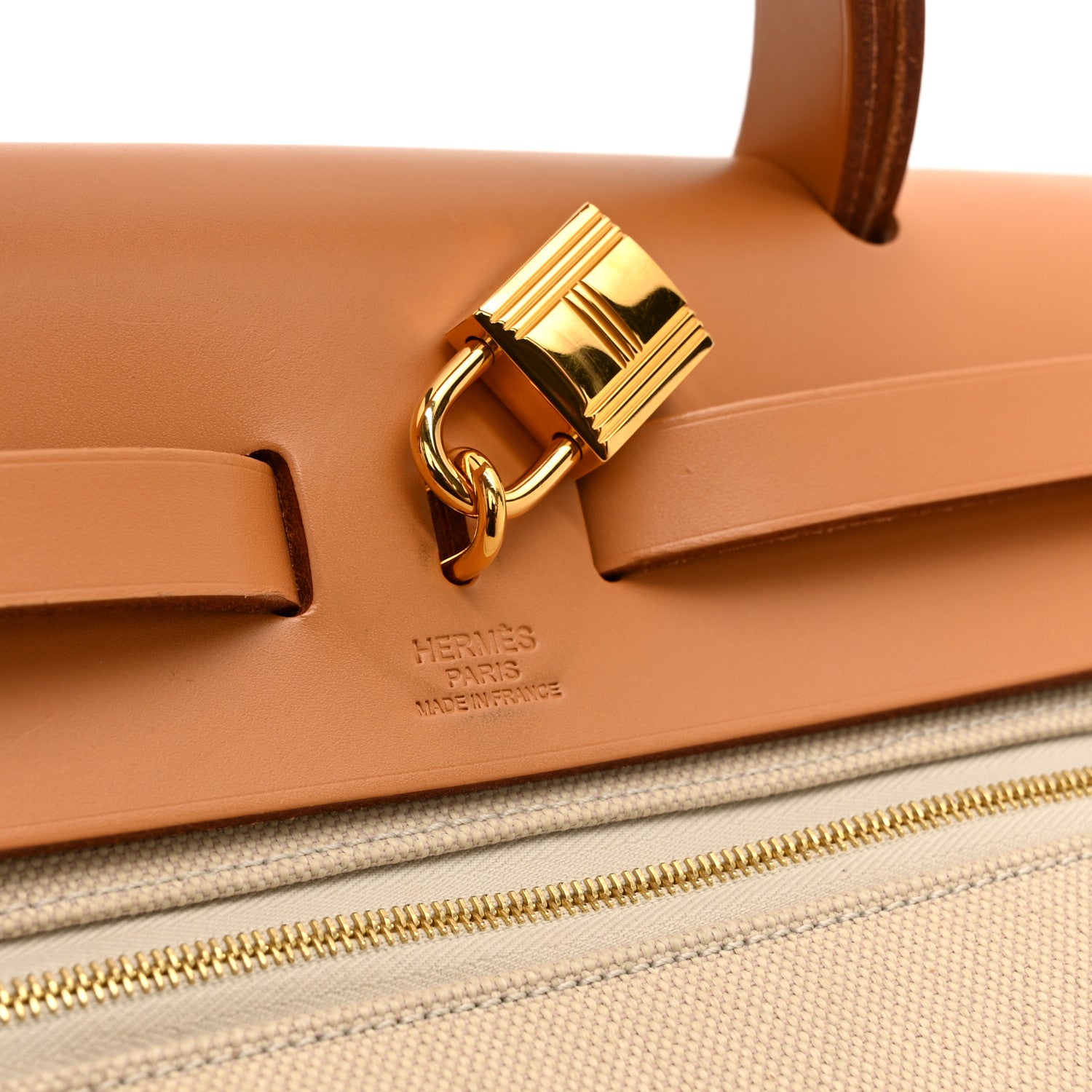 Hermes Toile Militaire Vache Hunter Laque Herbag Zip Retourne PM 31 Beton Naturel Sable Nata 8 of 12