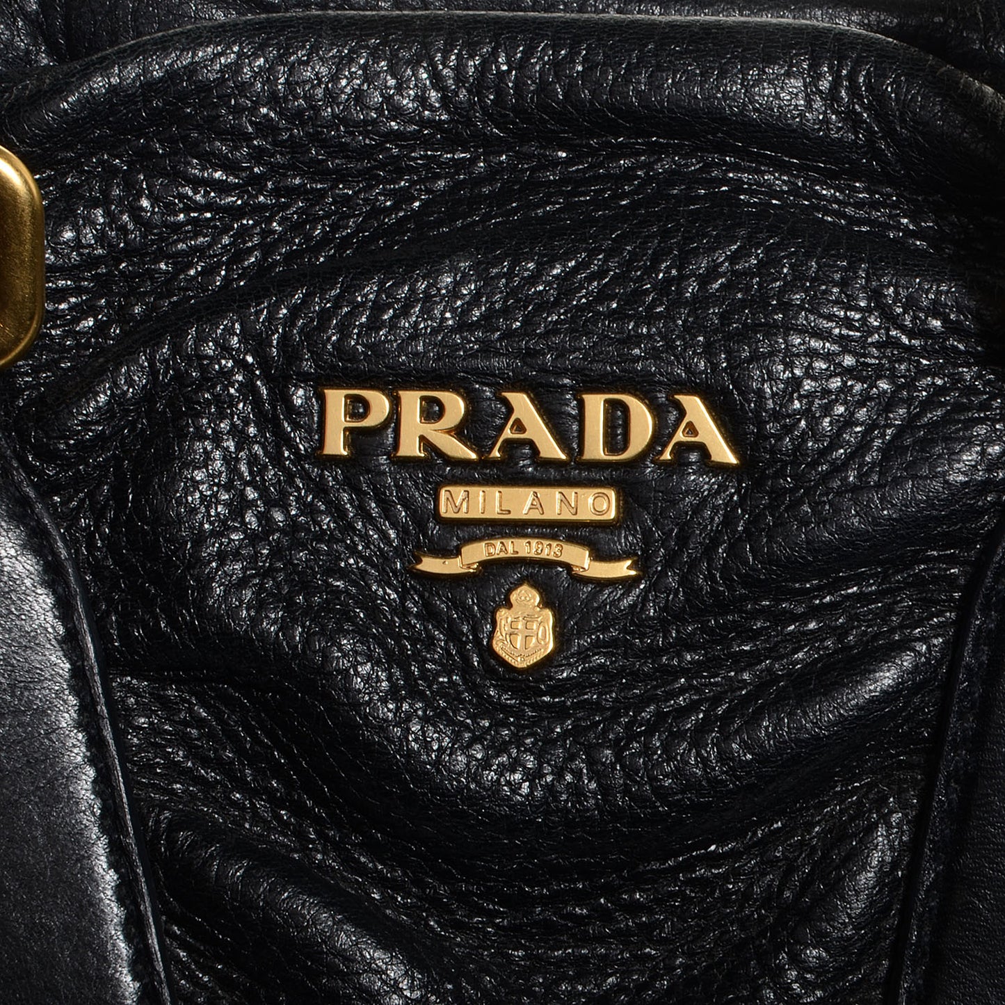 Cervo Gaufre Satchel Nero Black