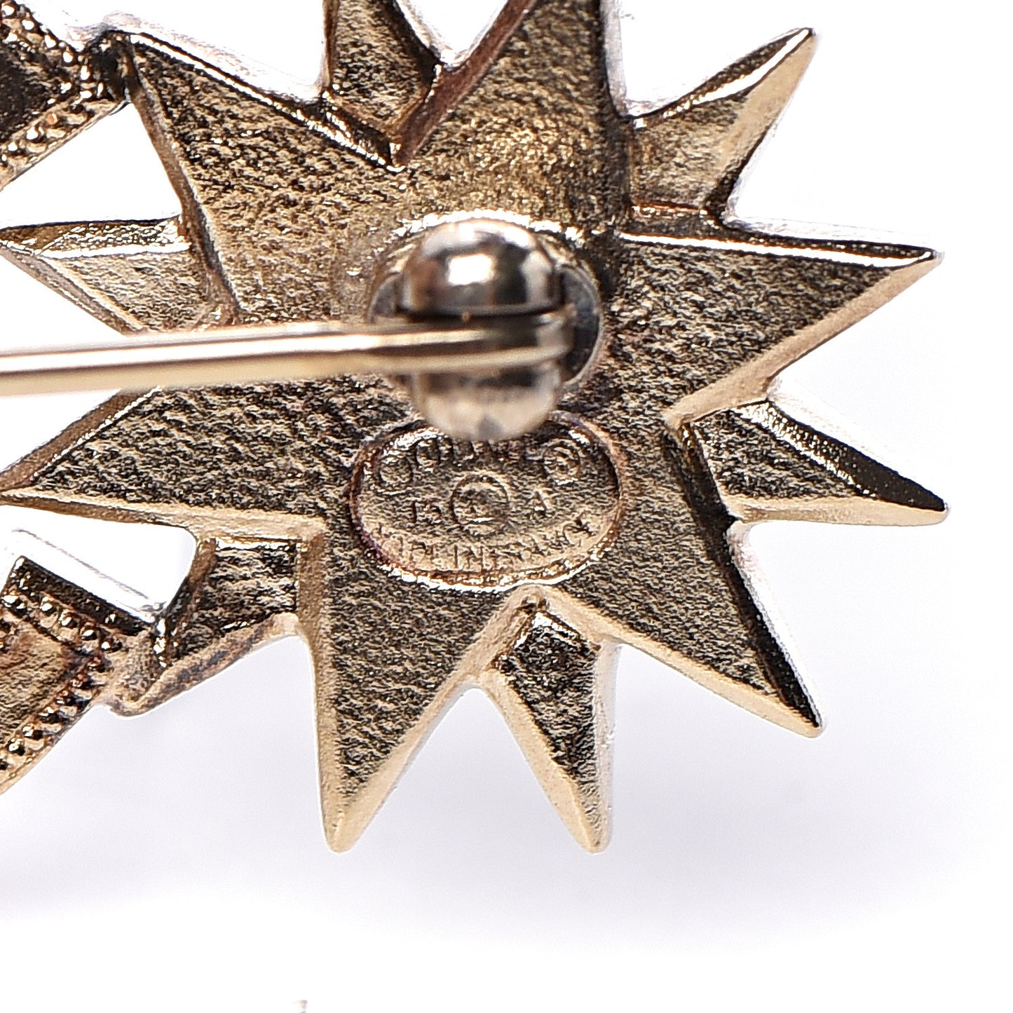 Pearl Crystal CC Star Brooch Gold