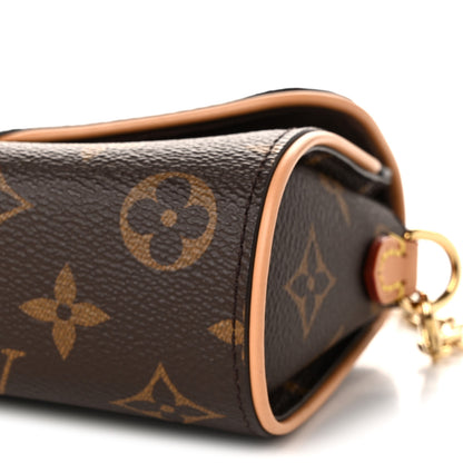 Louis Vuitton Monogram Pochette Camille 9 of 10