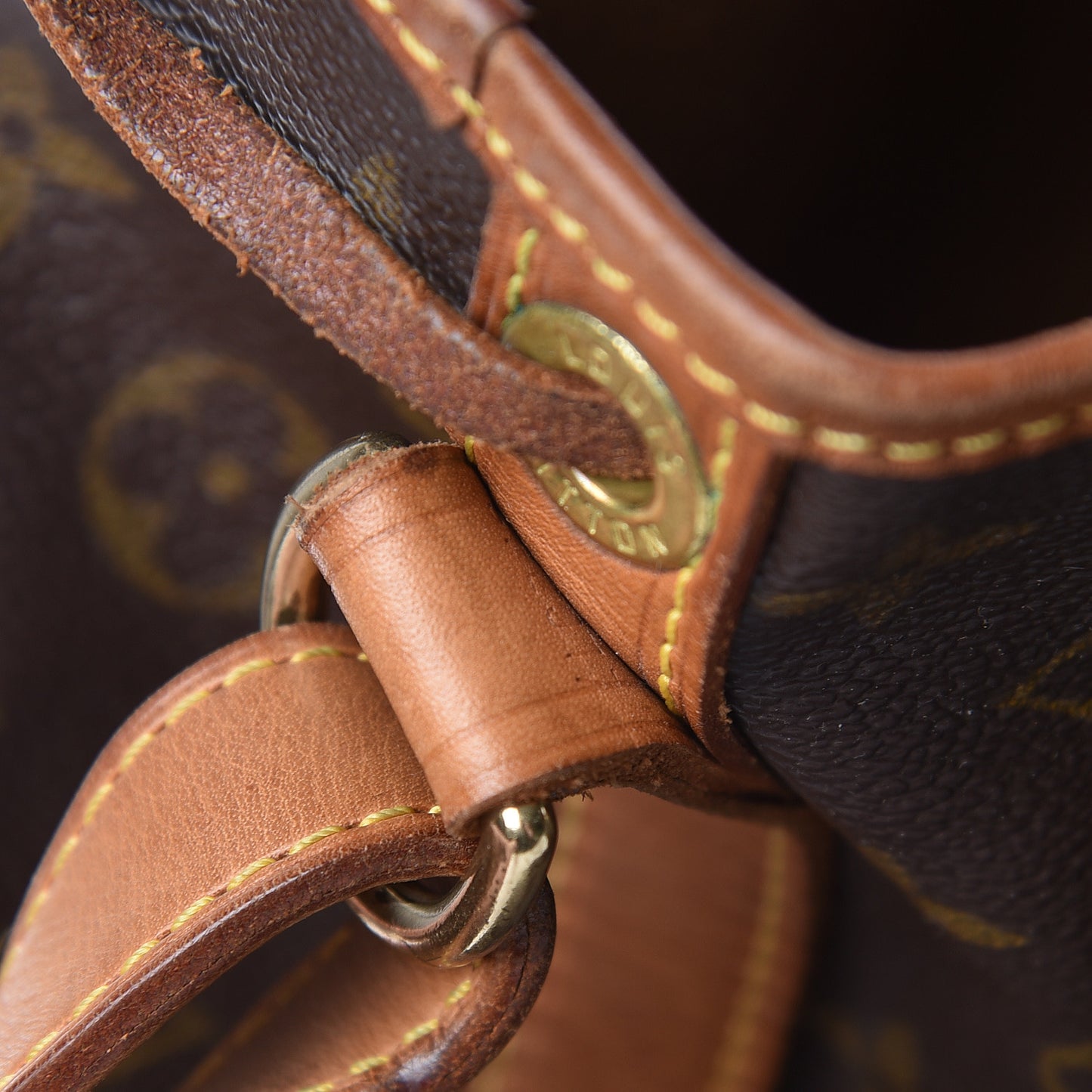 Monogram Noe