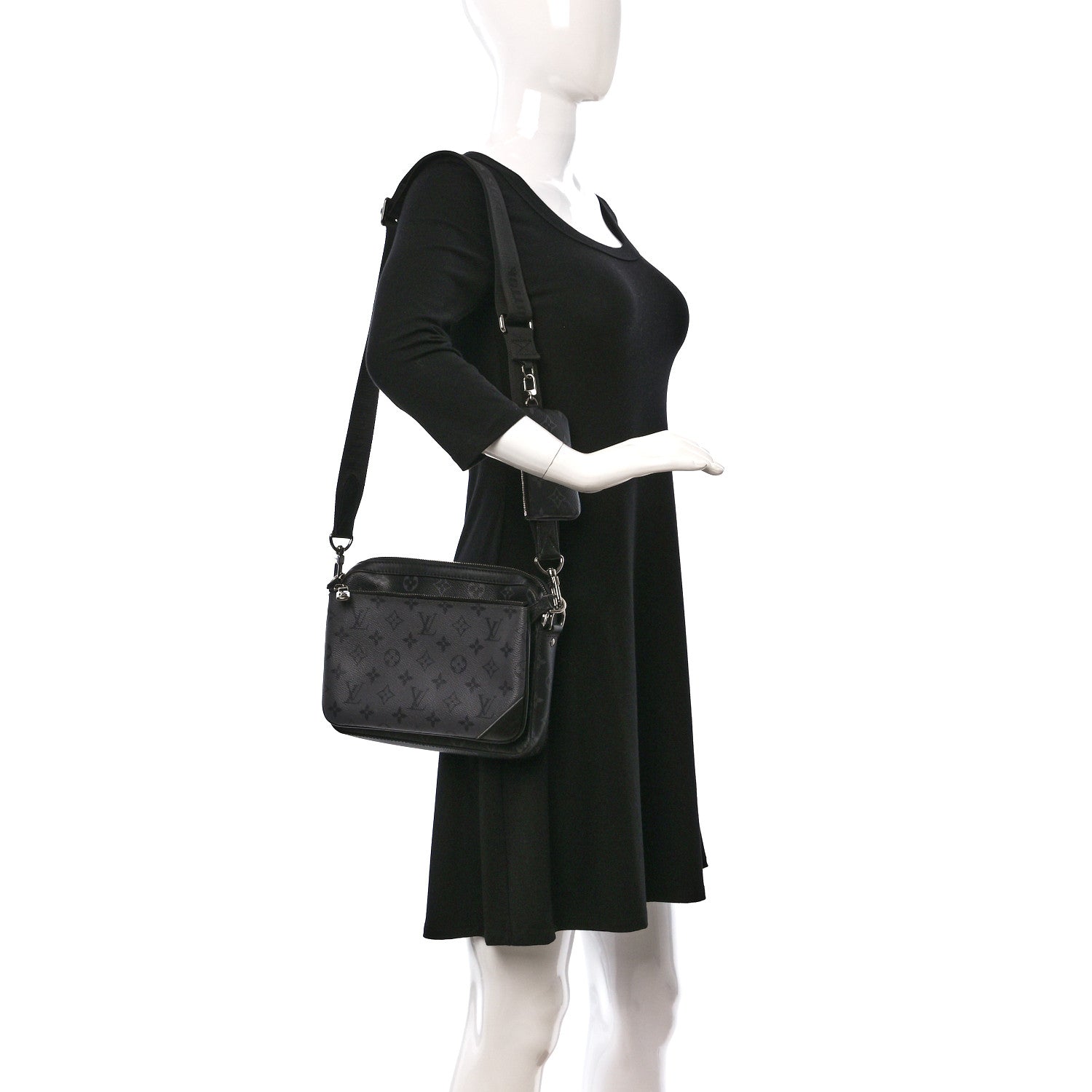 Louis Vuitton Reverse Monogram Eclipse Trio Messenger 2 of 13