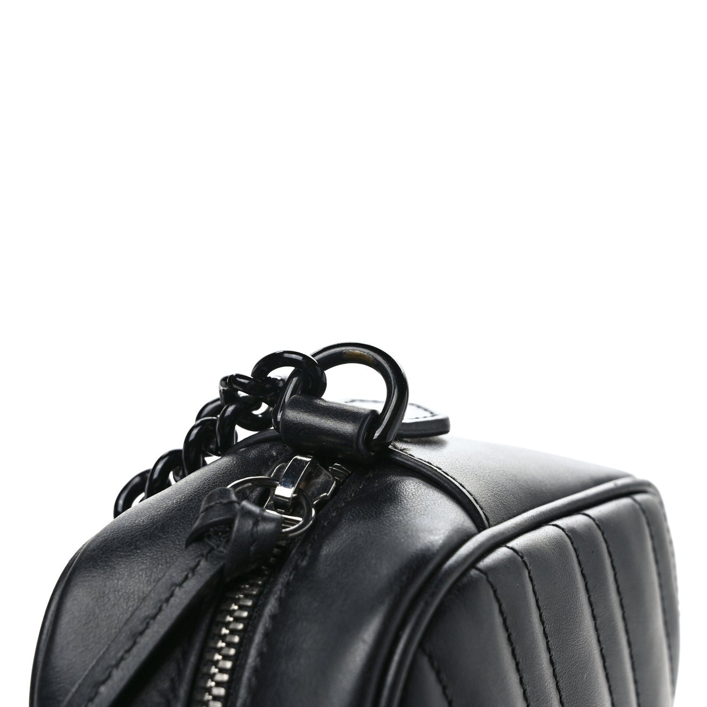 Calfskin Matelasse Monochrome Small GG Marmont Chain Shoulder Bag Black
