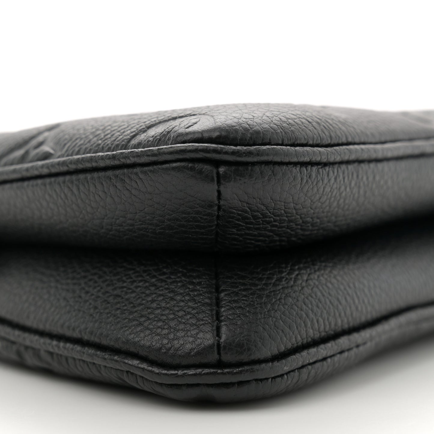 Empreinte Monogram Liv Pochette Black