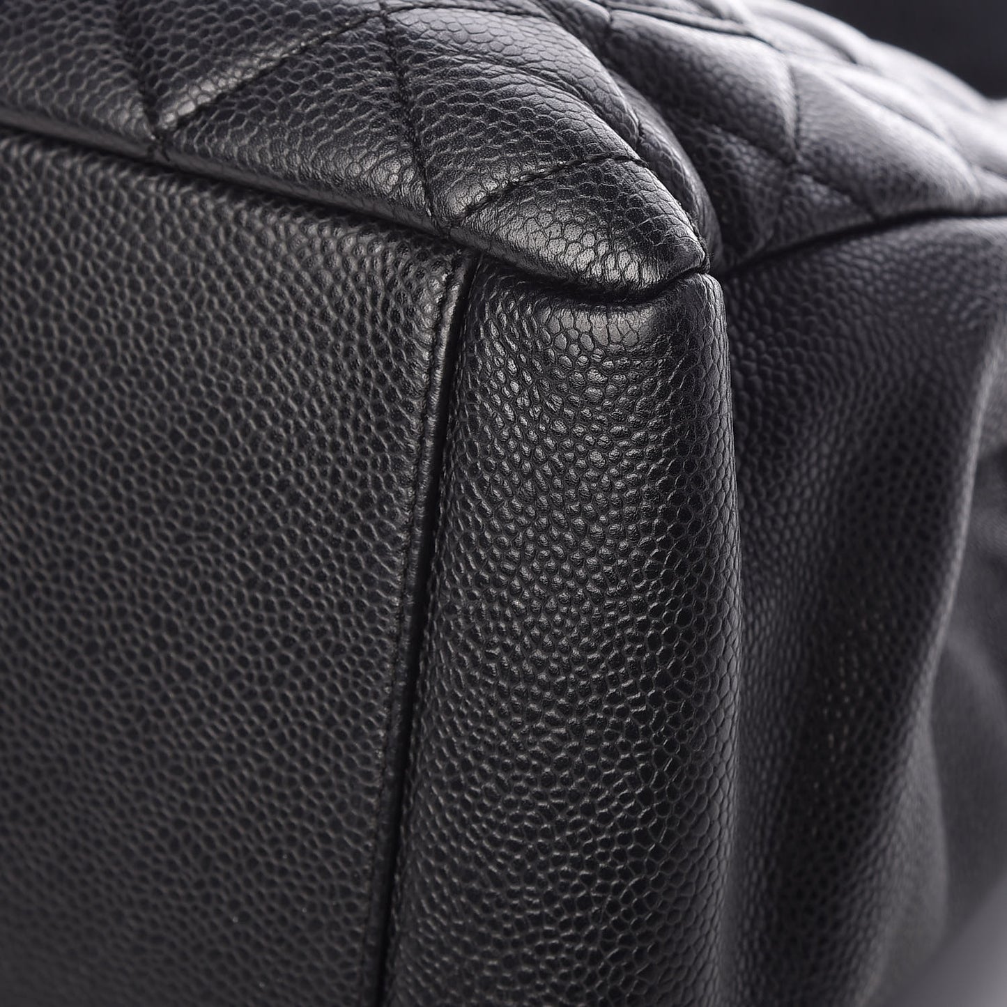 Caviar Quilted Grand Shopping Tote GST Black