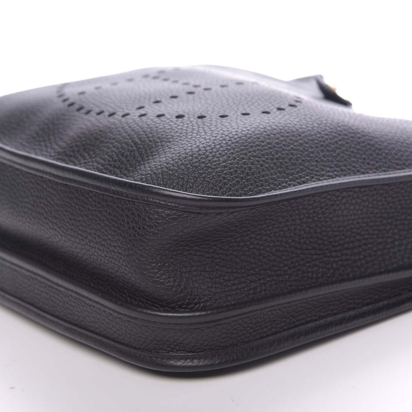 Taurillon Clemence Evelyne III PM Black