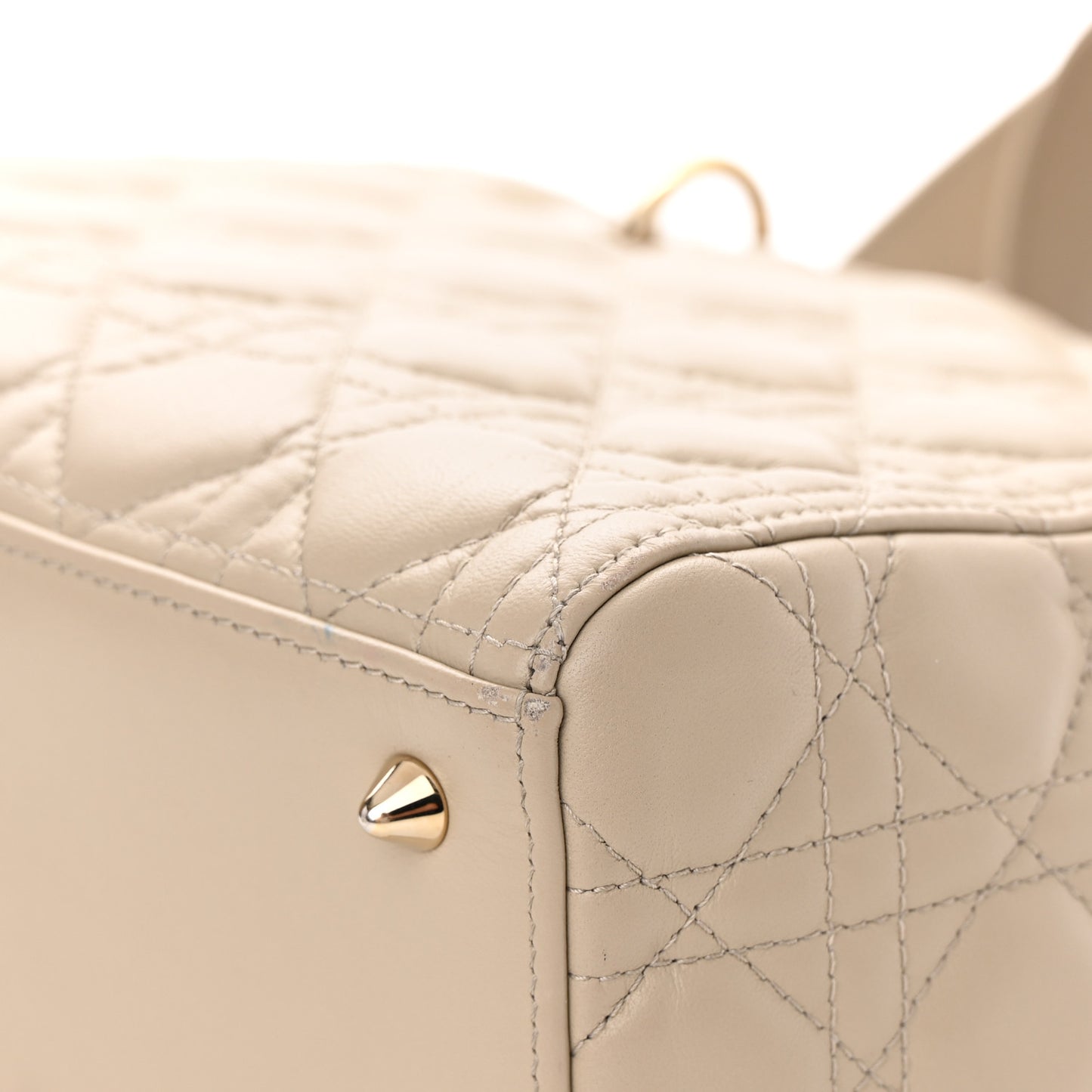 Lambskin Cannage Medium Lady Dior Beige