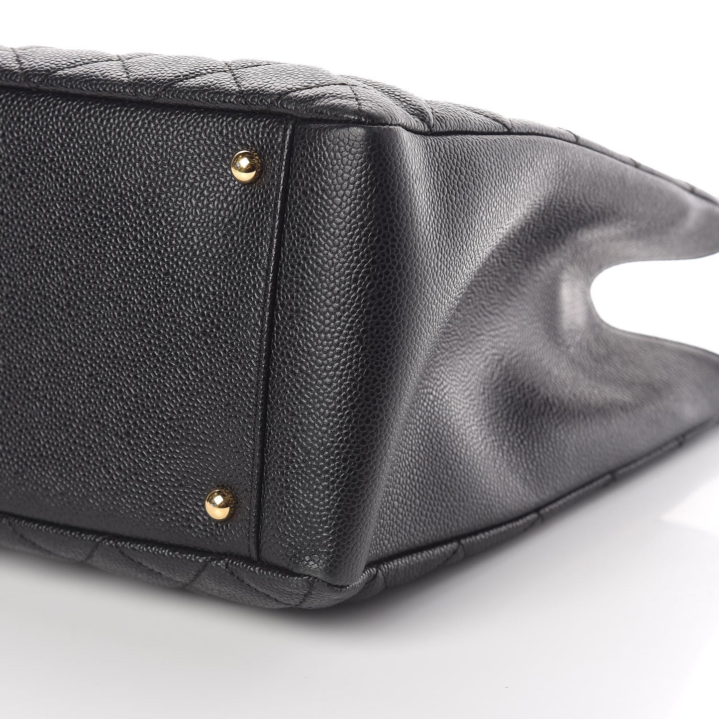 Caviar Quilted XL Grand Shopping Tote GST Black