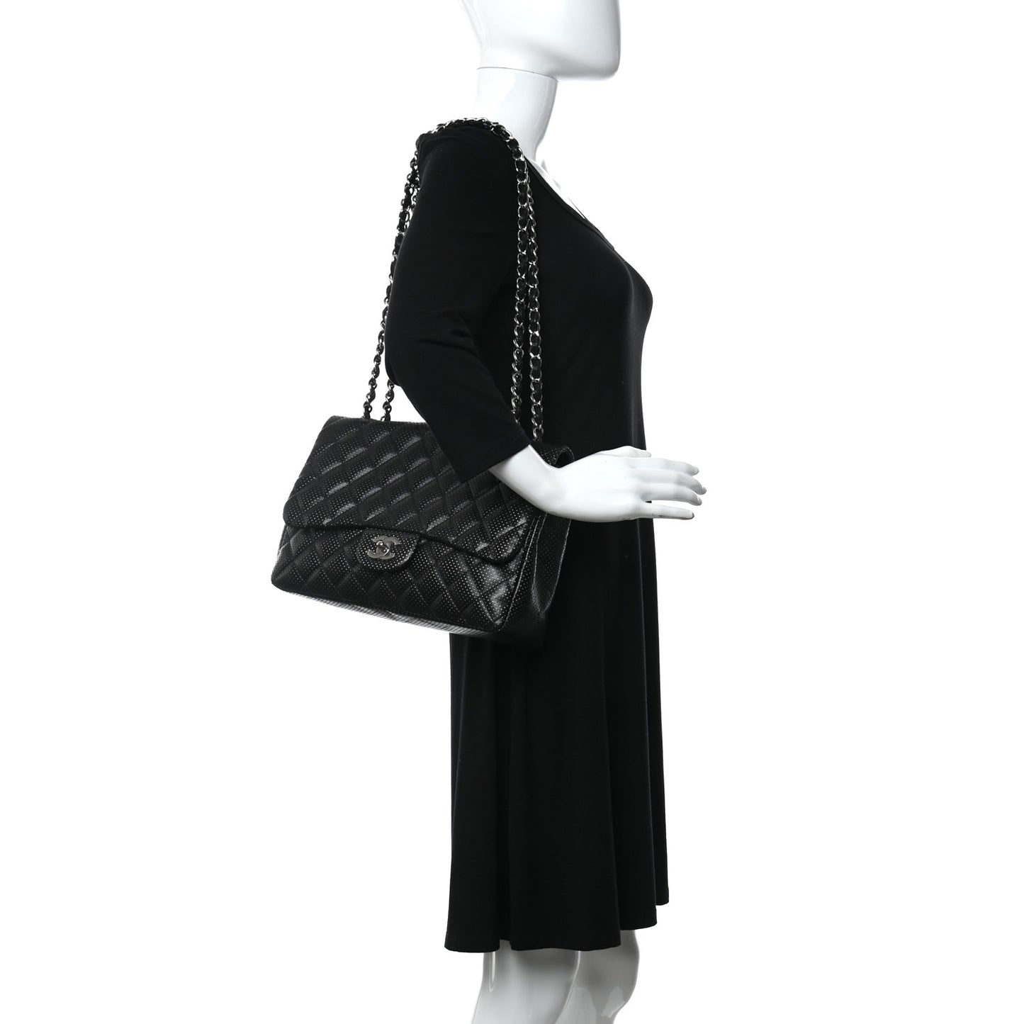Lambskin Perforated Jumbo Single Flap Black
