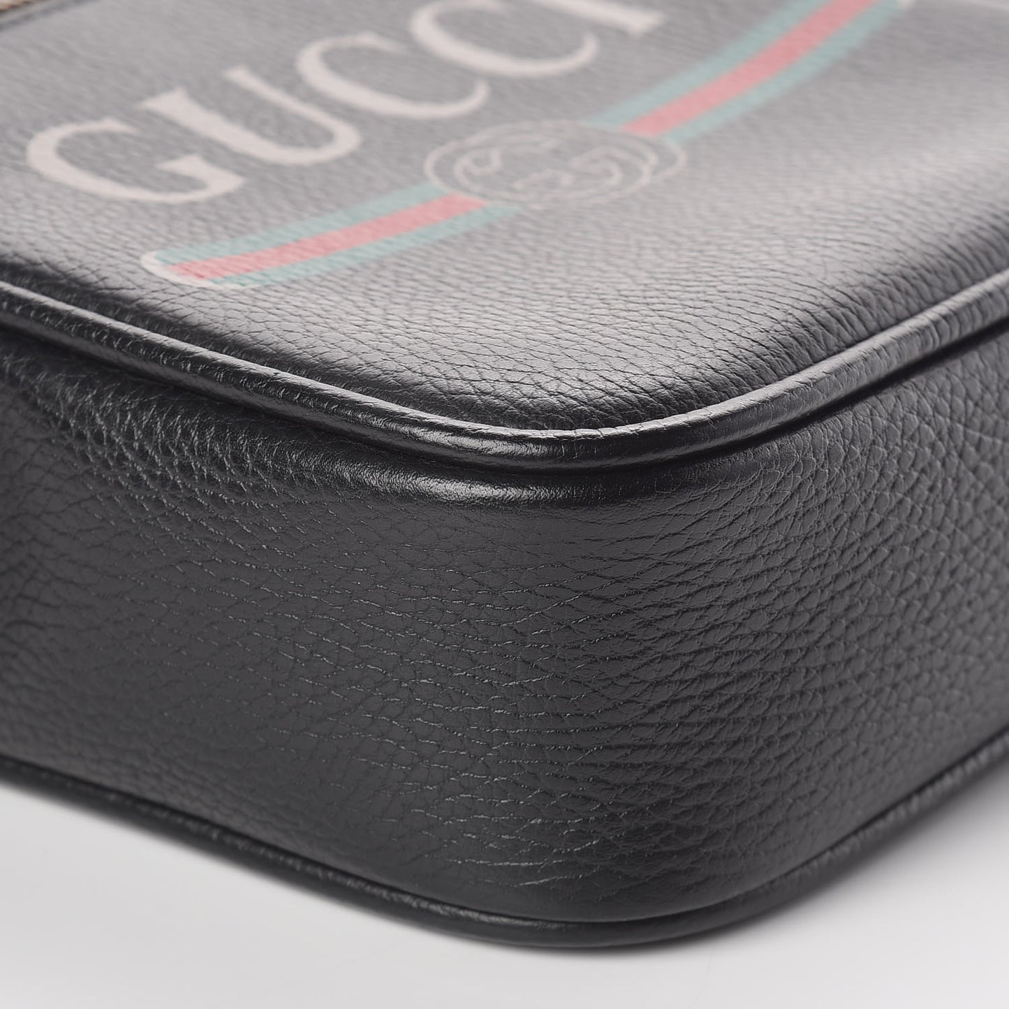 Grained Calfskin Logo Messenger Bag Black