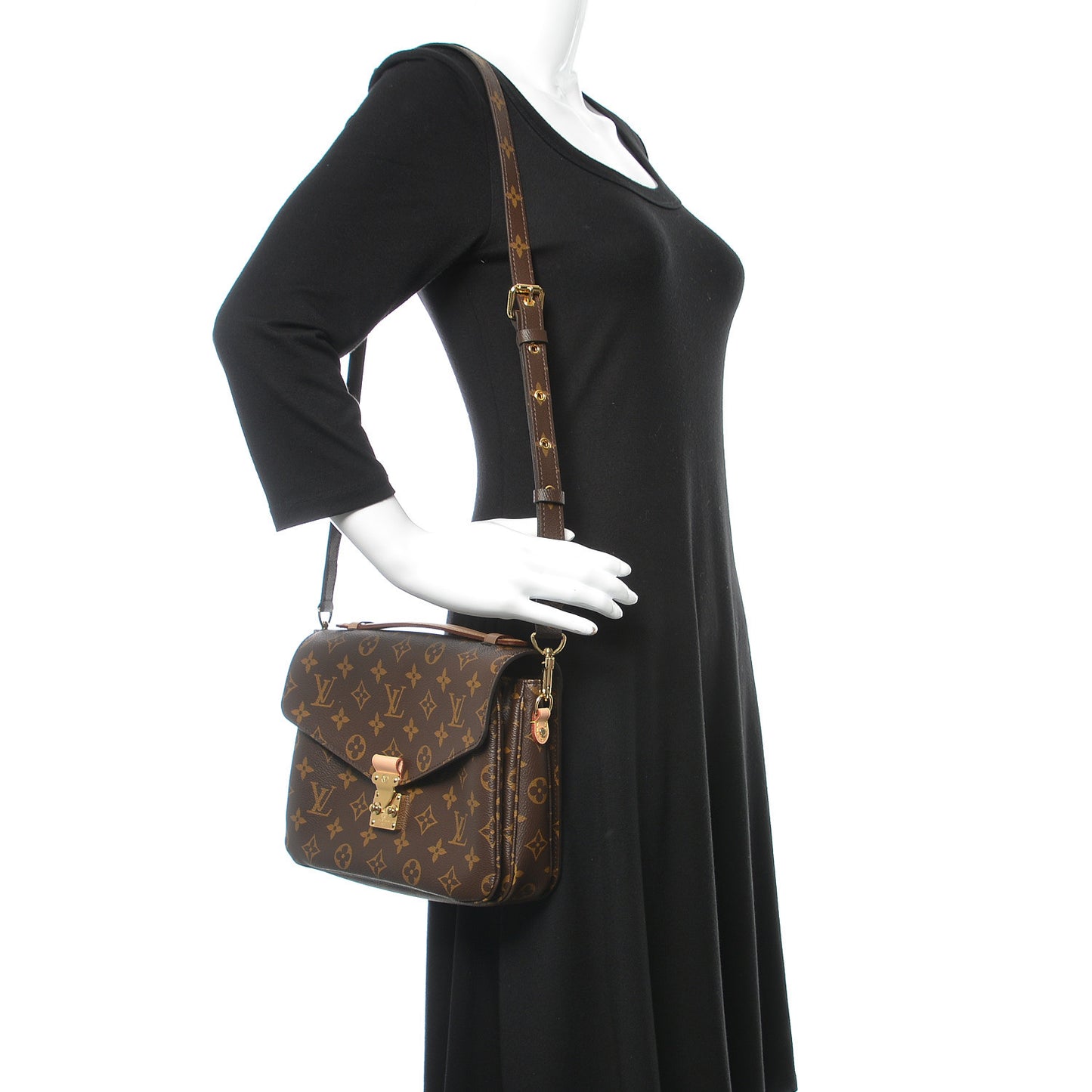 Monogram Pochette Metis