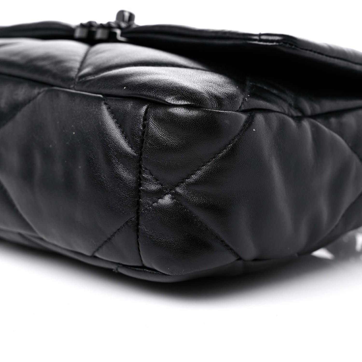 Chanel Lambskin Quilted Medium Chanel 19 Flap So Black 10 of 13