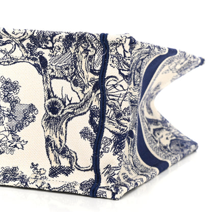 Christian Dior Canvas Embroidered Medium Dioriviera Toile De Jouy Book Tote Blue 5 of 10