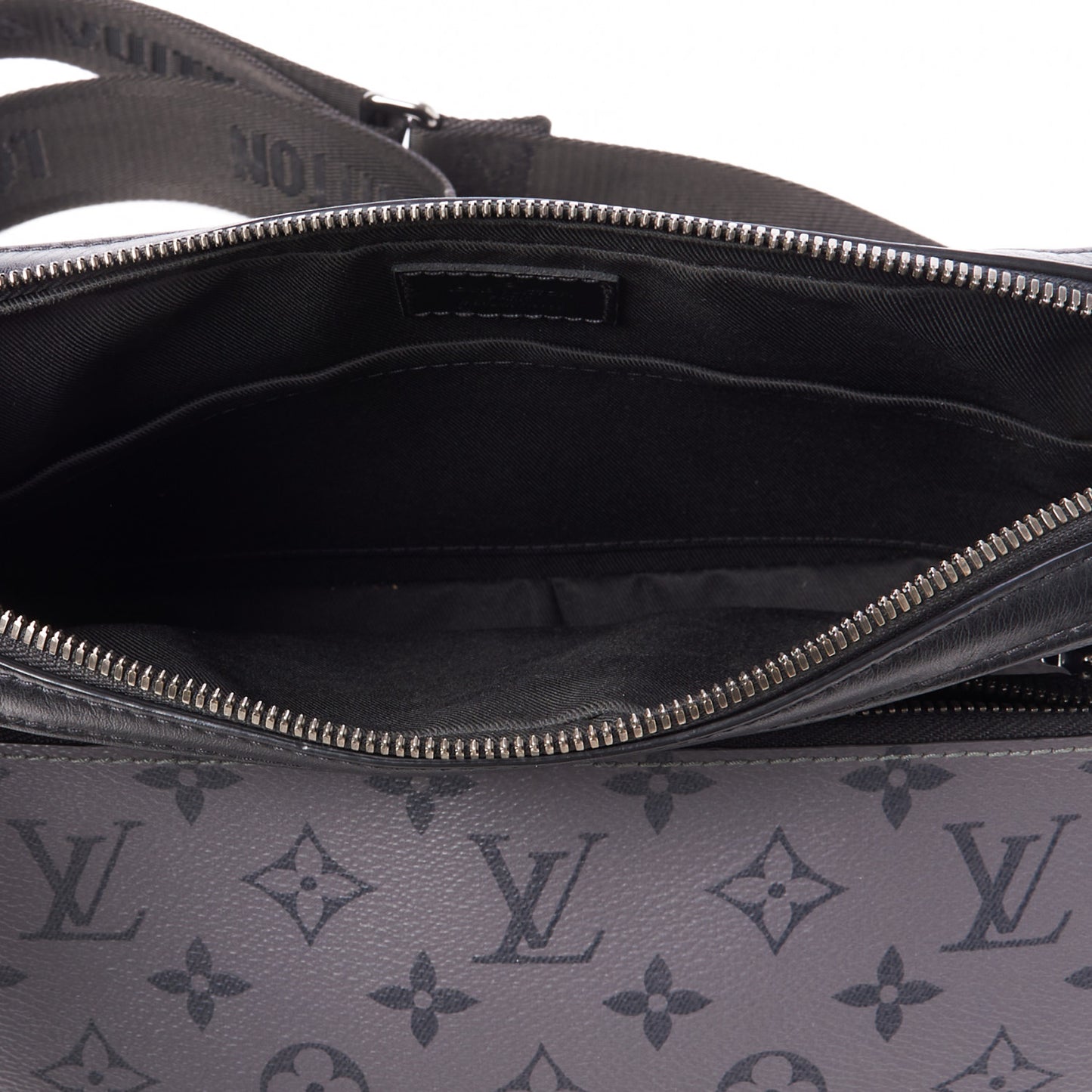 Reverse Monogram Eclipse Trio Messenger