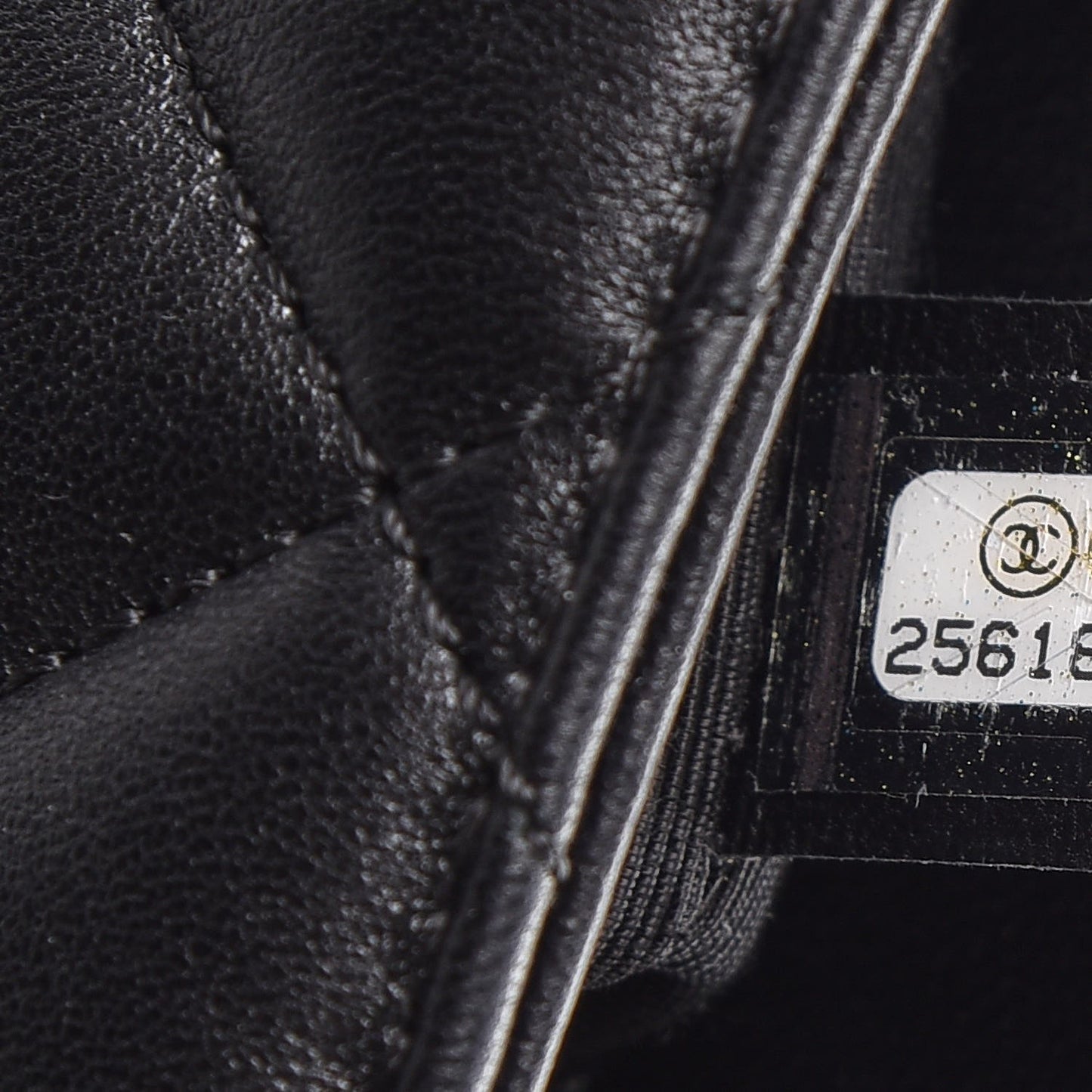 Lambskin Quilted Medium Citizen Chic Flap Black