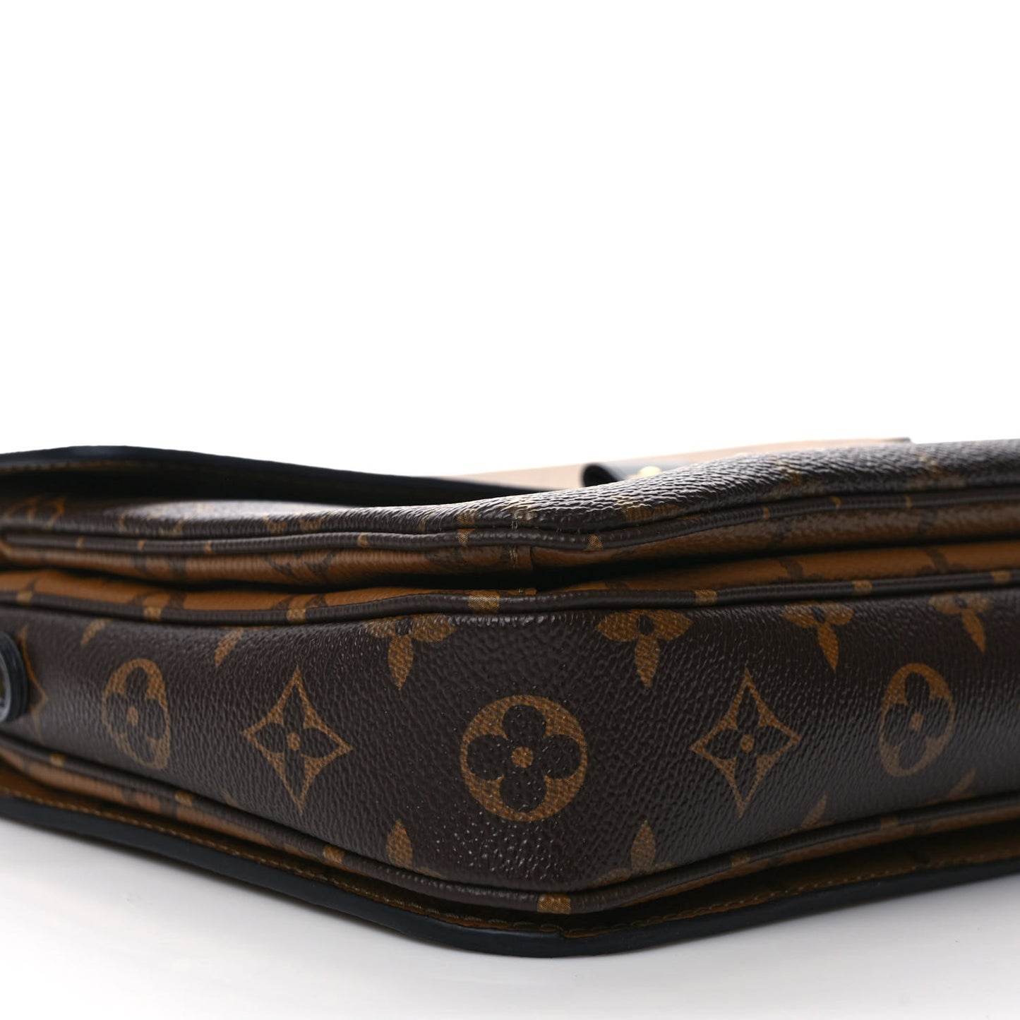 Reverse Monogram Pochette Metis