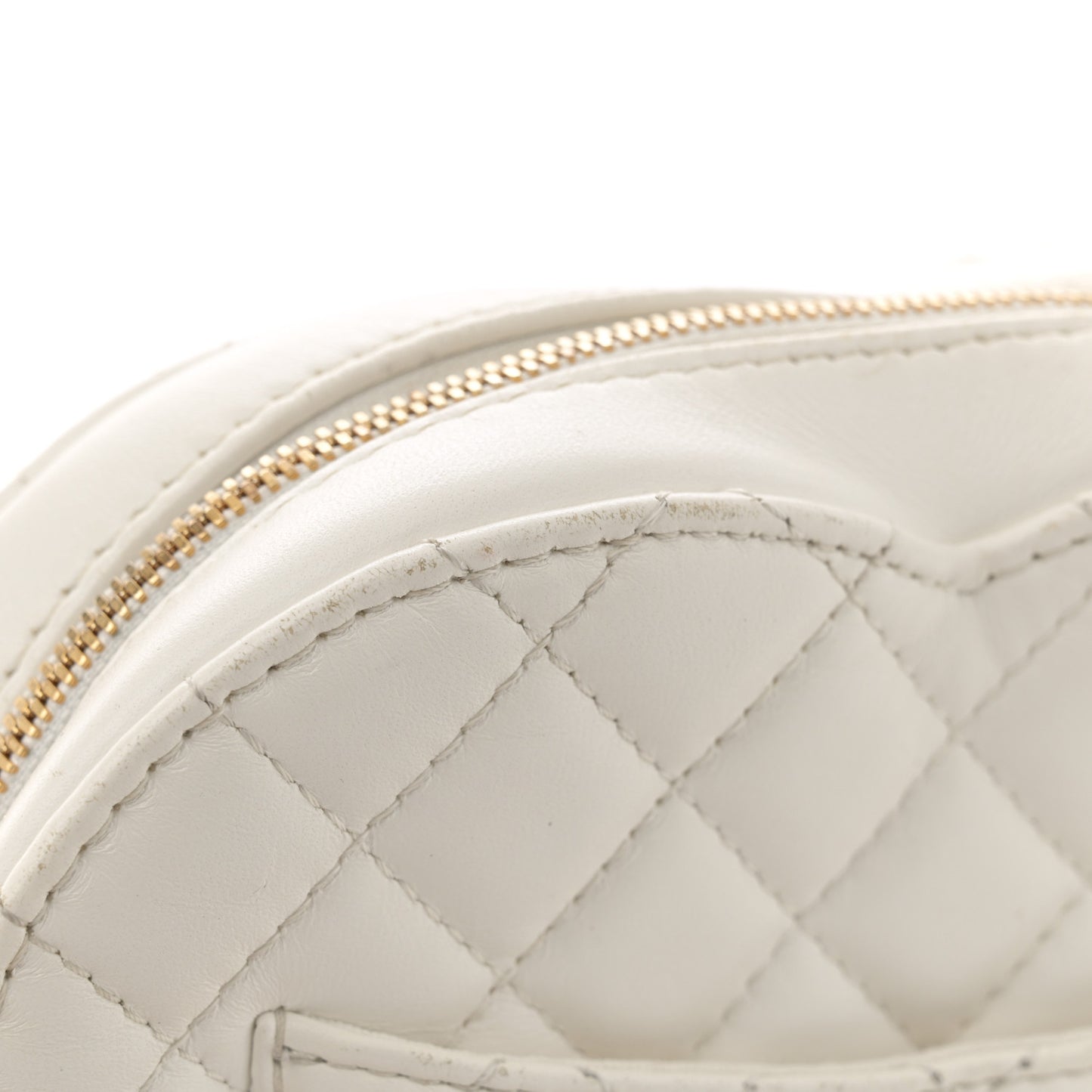 Lambskin Quilted CC In Love Heart Bag White
